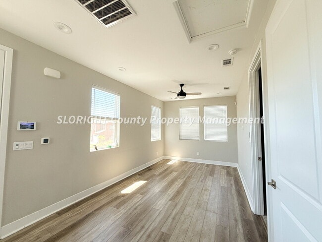 Photo - AVAILABLE OCTOBER - 1 Bedroom, 1 Bath ADU ... Unit ADU