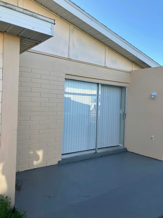 Photo - 5751 Gallatin Ln