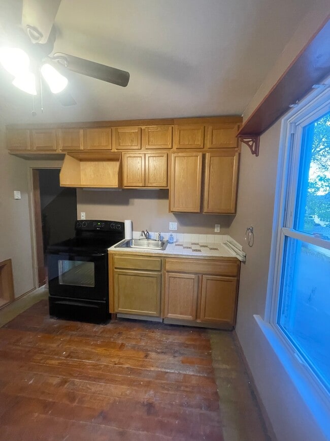 Photo - 406 Pennsylvania Ave Unit 2