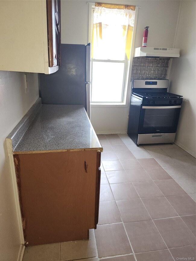 Photo - 205-11 Hollis Ave Unit 2nd. Floor.