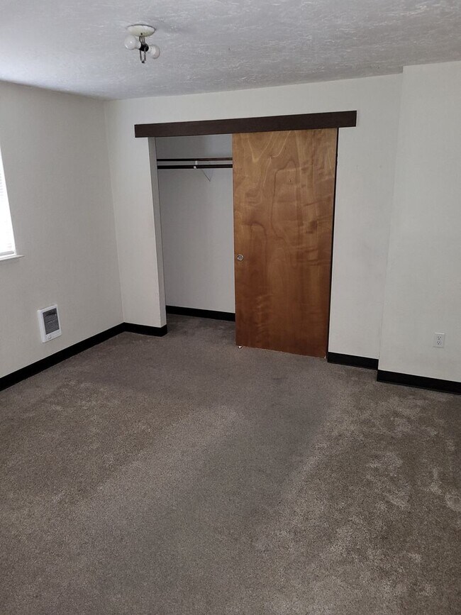Photo - 385 E Cherry Ave Unit 385 E Cherry #2