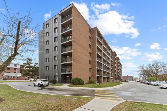 Photo - Tecumseh Terrace Apartments