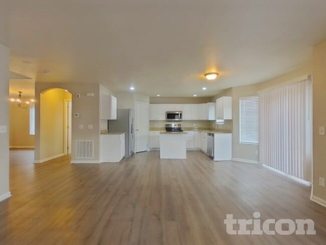 Photo - 1933 Prairie Hill Dr