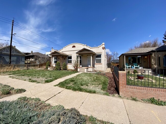 Photo - 2965 W Denver Pl