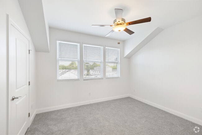 LA Fayette - 2BR, 2.5BA - 1,063SF - Primary Bedroom