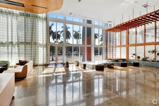 Building Photo - 50 Biscayne Blvd Unit 2802 Rental