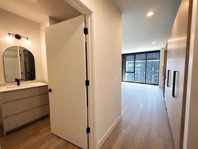 Photo - 230 N Ada St