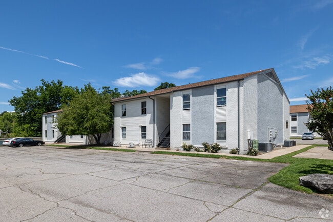 Ramsey Square Apartments