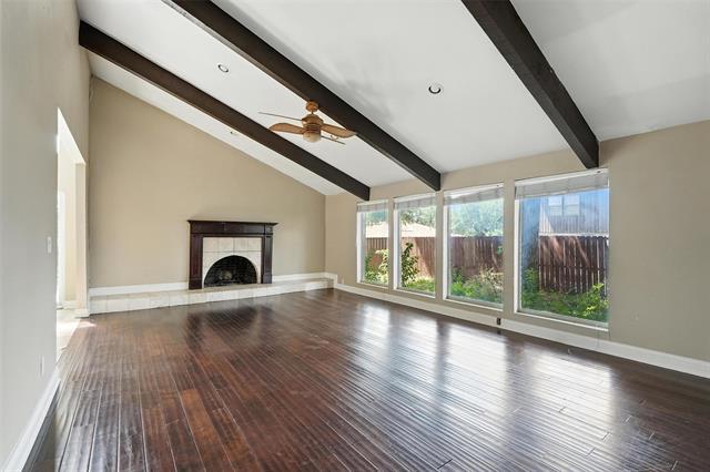 Photo - 2411 Meadow Creek Dr