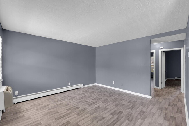 Photo - 421 Poplar Level Ct Unidad 302