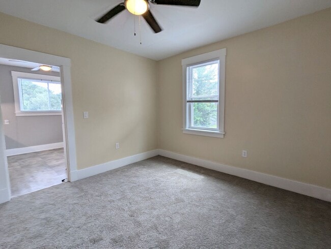 Photo - wes2104 Unit 2R