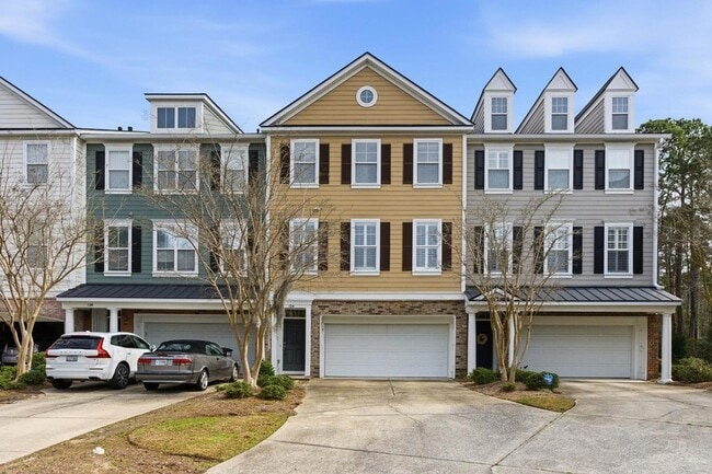 Building Photo - 124 Palm Cove Way