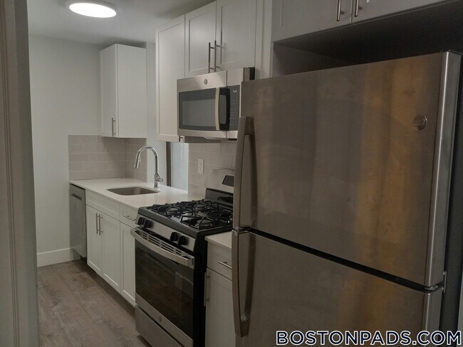 Photo - 81 Park Dr Unit B