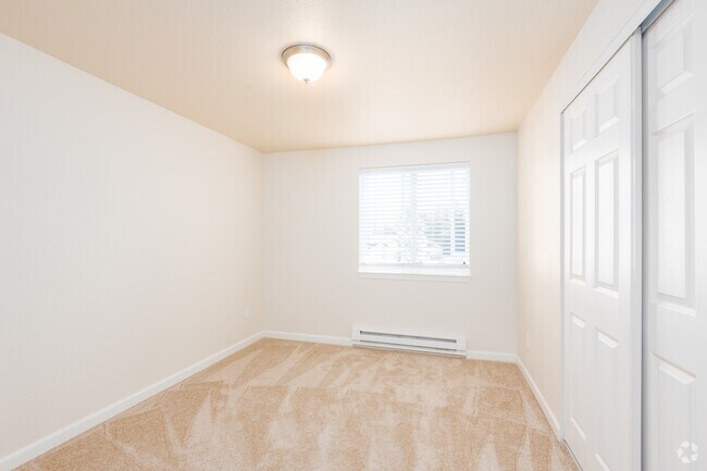 2BR Small Bedroon