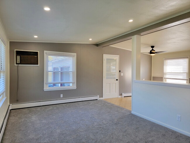 Photo - 1290 Sheep Hill Rd