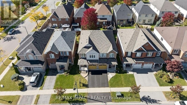 Photo - 1384 Rennie Street