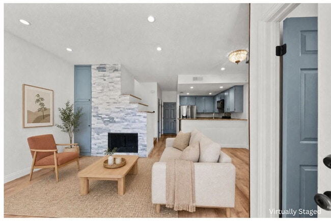 Photo - Don't Miss This One | Upgraded Stevenson Ranch Home for Rent Unidad #D