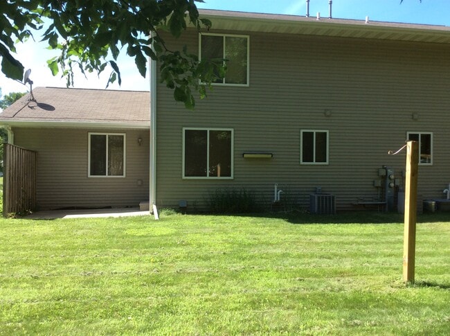 Photo - 288 Manette St