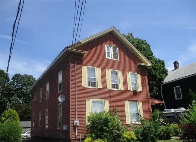 Building Photo - 281 Hanover St Unit 4 Rental