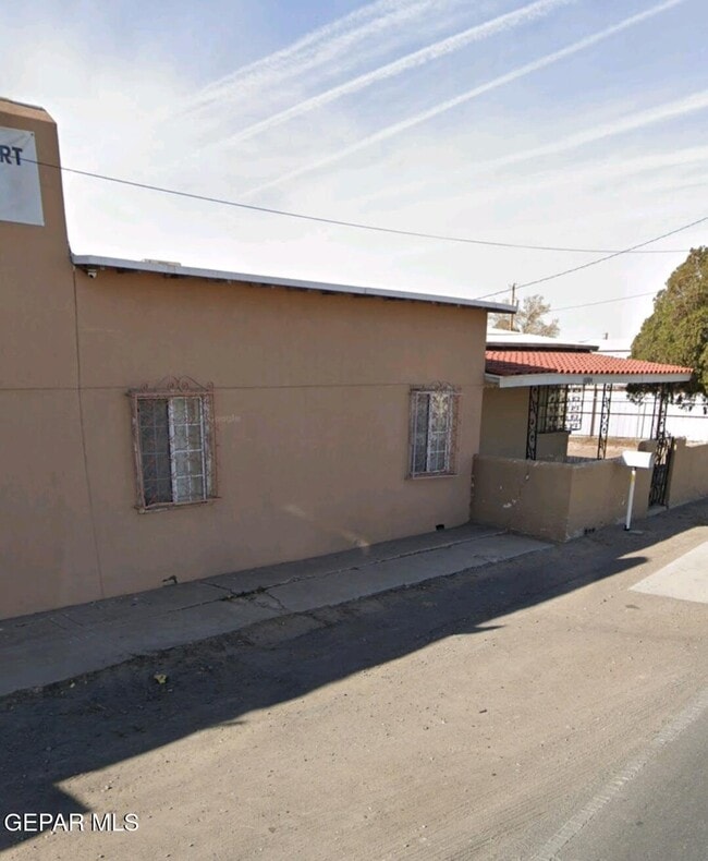 Building Photo - 10104 Socorro Rd Rental
