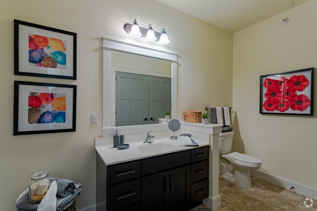 1BR, 1BA - B1