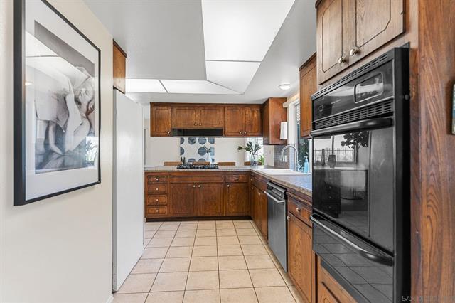 Photo - 743 Sunset Cliffs Blvd