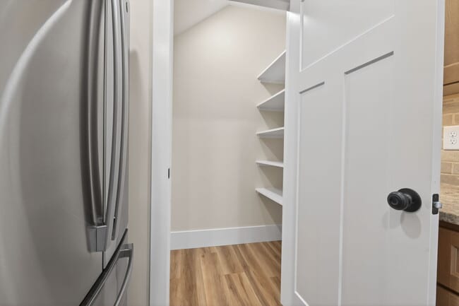 Photo - 357 Beechwood Ln