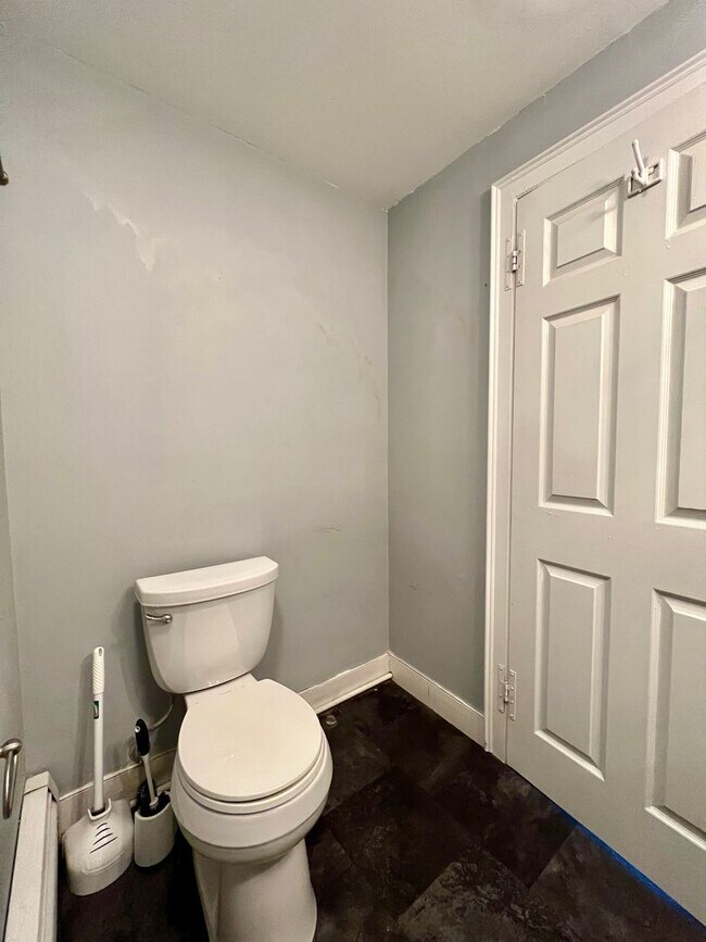 Photo - 11-13 Ashland Court Unit 13 Ashland Court -  2