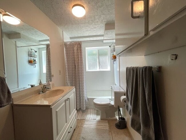 Photo - 4035 Brinker Ave