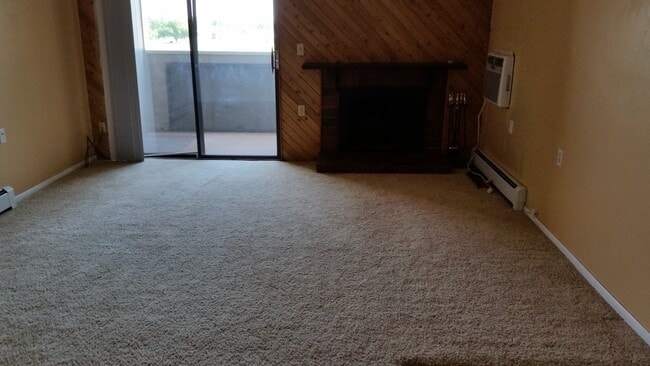 Photo - 3431 Stover St Unidad 3431 Stover St. Bldg.E