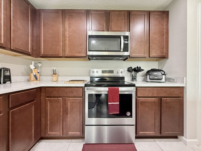 Photo - 759 Jefferson St