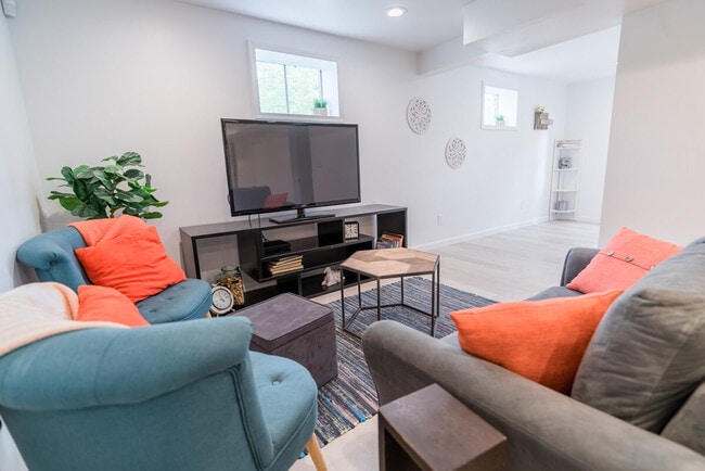 Photo - 412 Allen Dr Unit ID1328872P