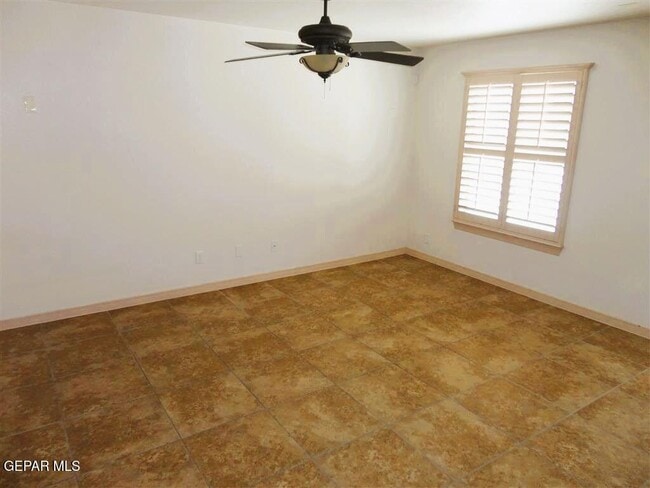 Photo - 2809 Tag Rock Pl