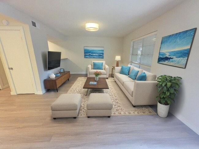 Photo - Kensington Court