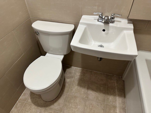 Photo - 646 Admirals Rd