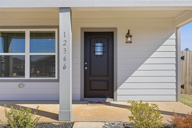 Photo - 12366 Sword Point Ct