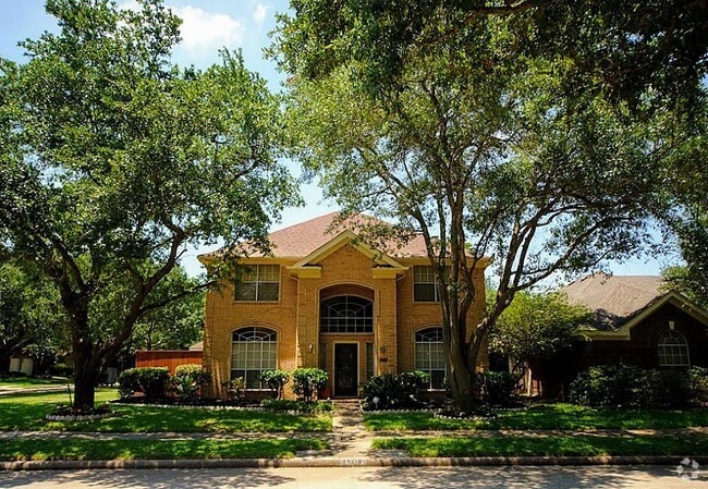Building Photo - 14218 Swallowfield Dr Rental