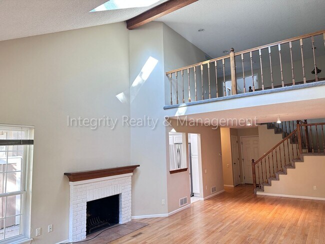 Photo - 2 Bed/2.5 Bath, 1,531 Sqft - 2997 W Long C...