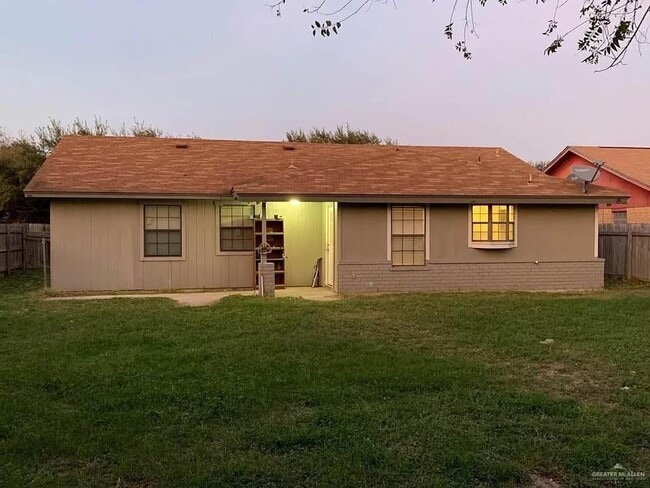 2605 Gull Ave
