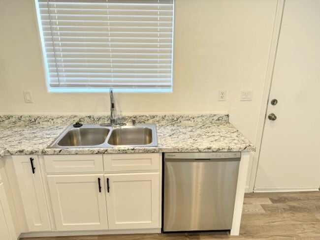 Photo - Ocotillo Unit 01