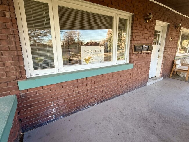 Photo - 925 Wilson Ave S