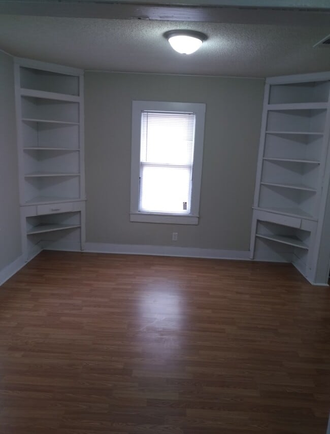 Photo - 1803 Runnels St