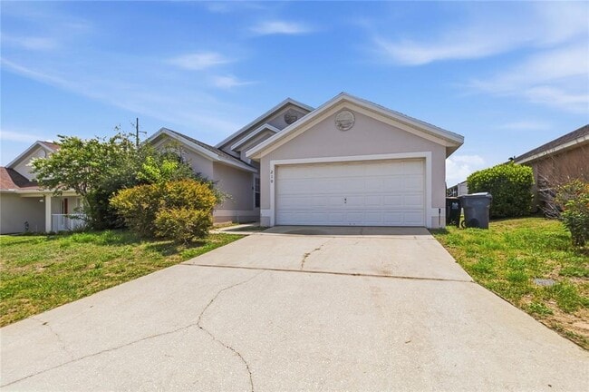 Photo - 210 Pine Cone Dr