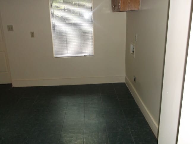 Photo - 1000 N Dunlap St