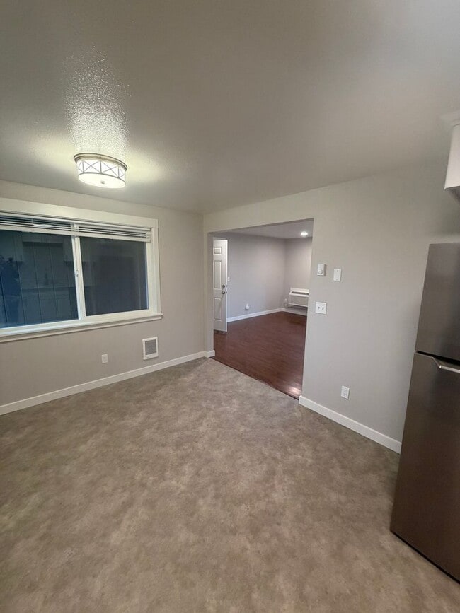 Photo - Large Updated 2 Bedroom with New Appliances!