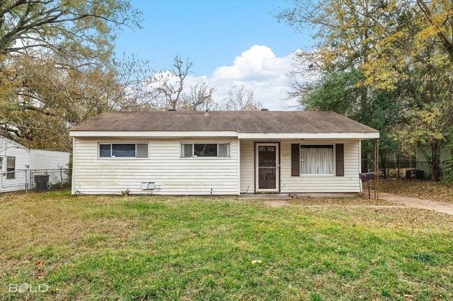 Photo - 3051 Amherst St