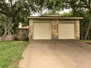 9802 Hundred Oaks Cir