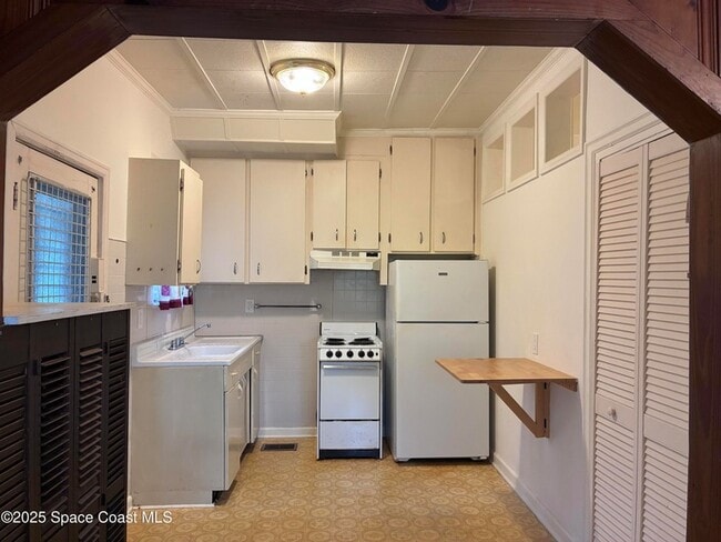 Photo - 803 Rockledge Dr Unit 2