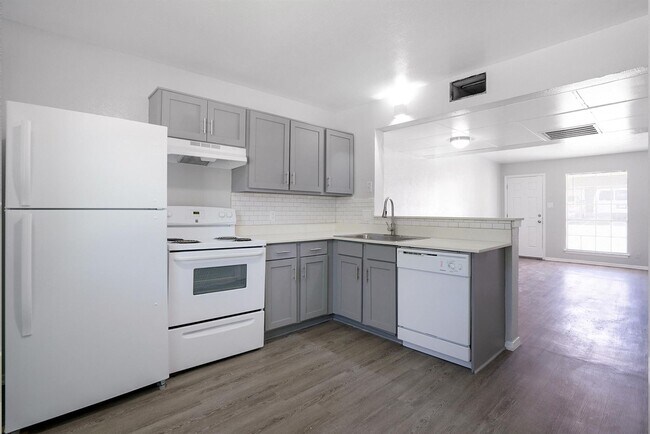 Rose Street Apartments