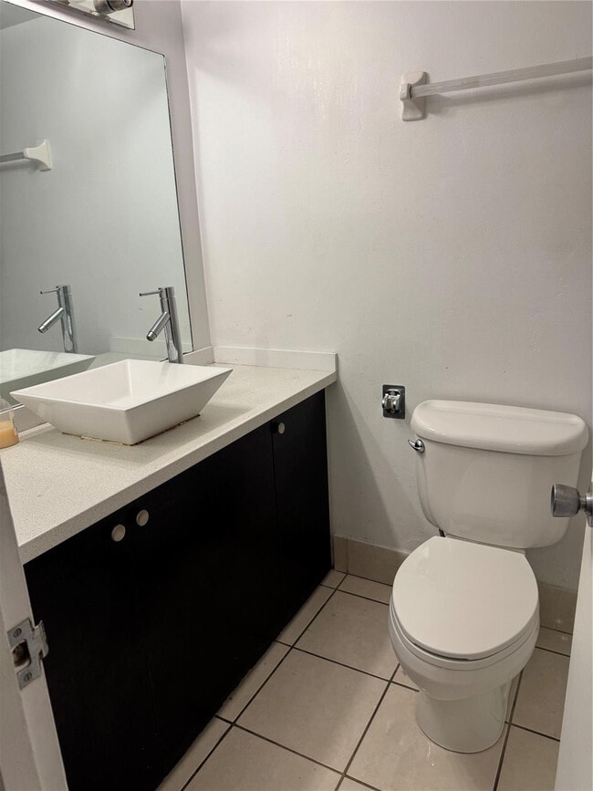 Photo - 6200 NE 22nd Way Unit 311